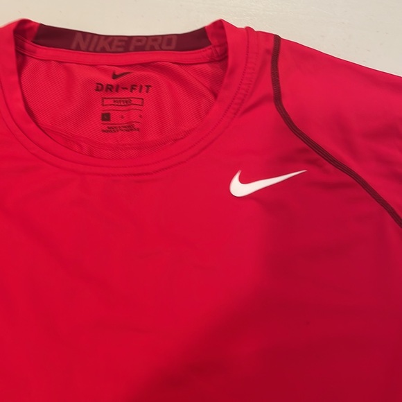 Nike pro Dri-fit fitted mens short sleeve top T-shirt - Picture 3 of 8